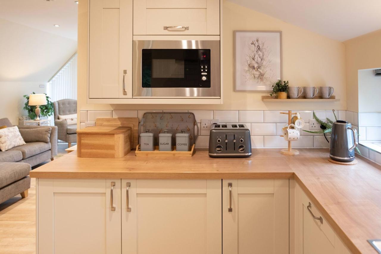 Larchwood Lodge Ellon Bagian luar foto