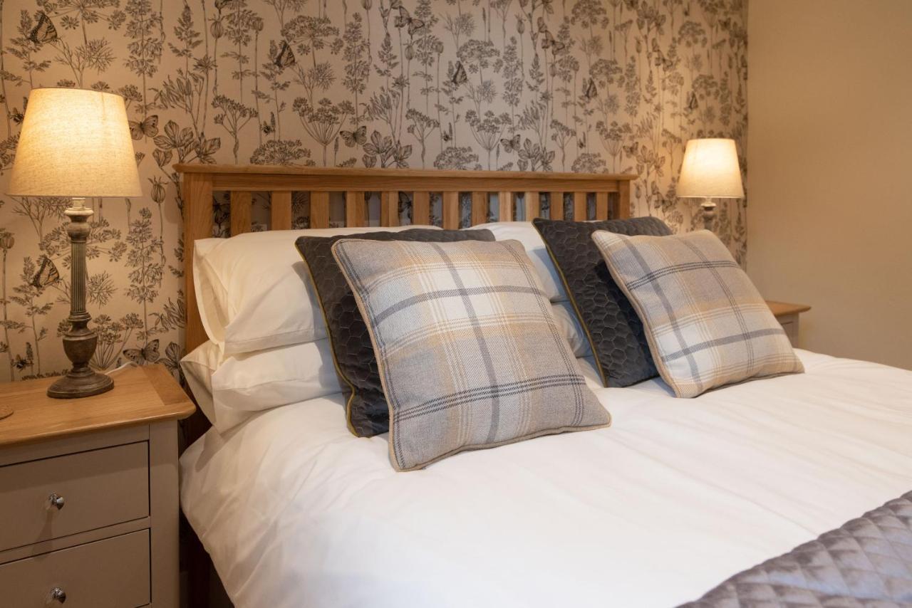 Larchwood Lodge Ellon Bagian luar foto