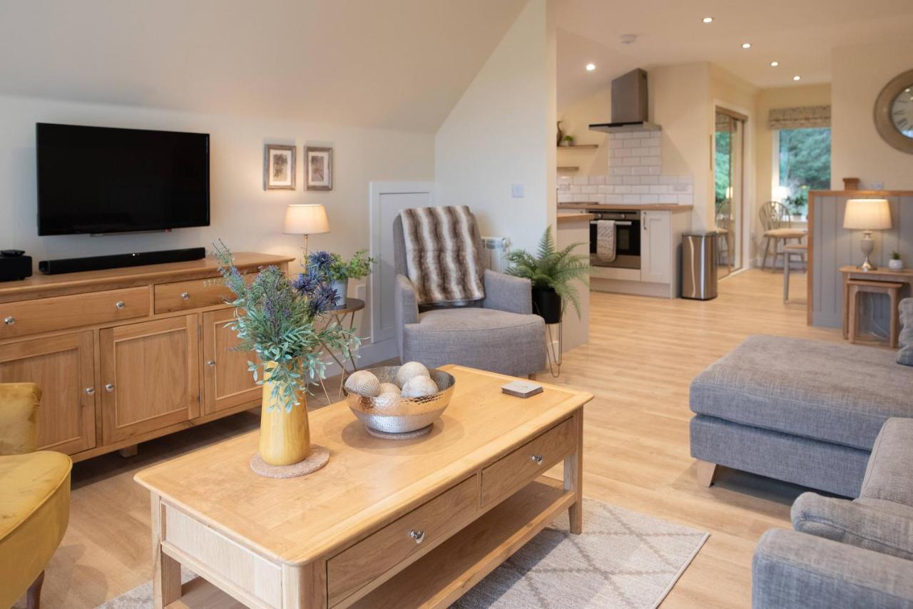 Larchwood Lodge Ellon Bagian luar foto