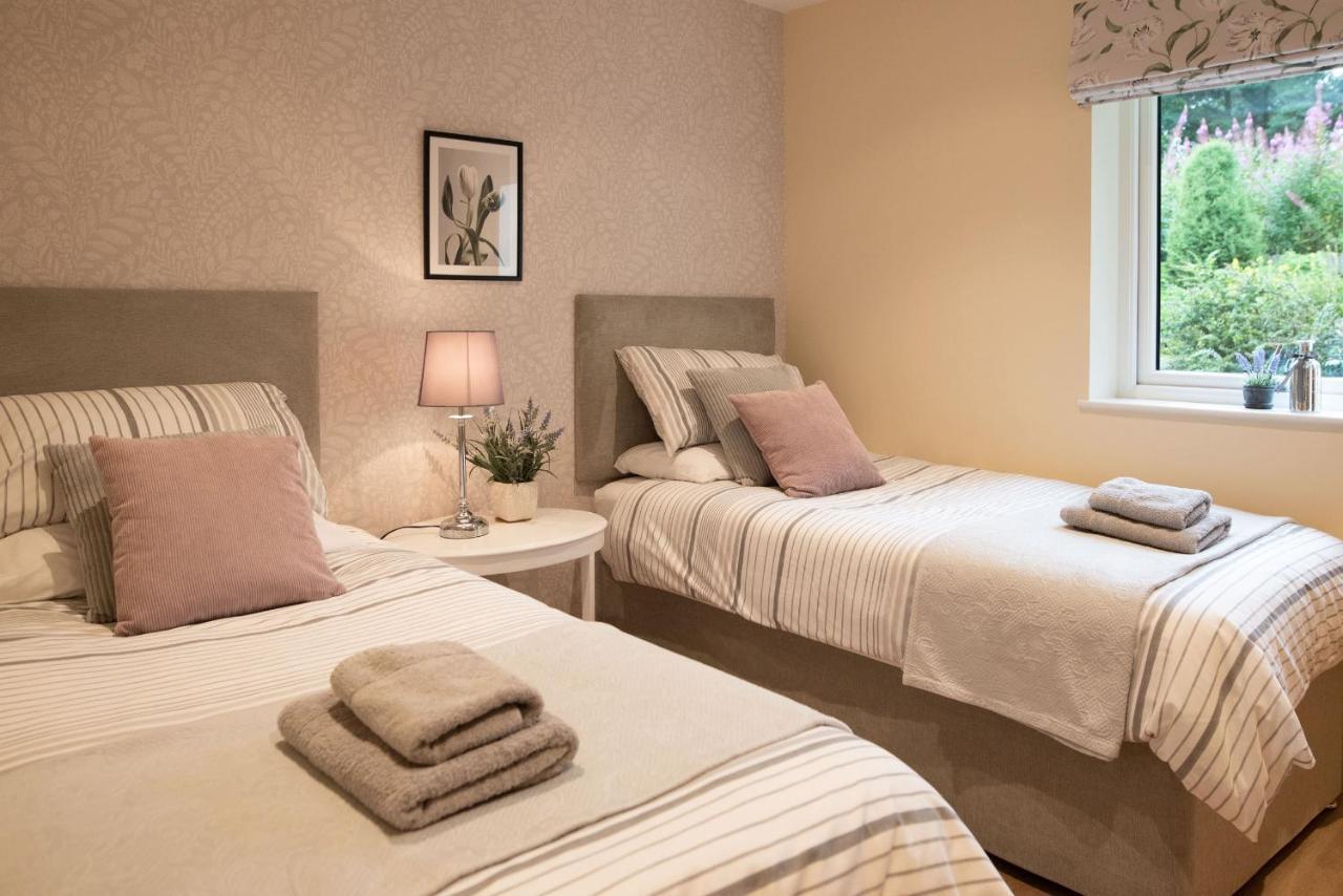 Larchwood Lodge Ellon Bagian luar foto