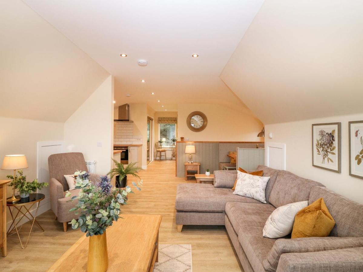 Larchwood Lodge Ellon Bagian luar foto